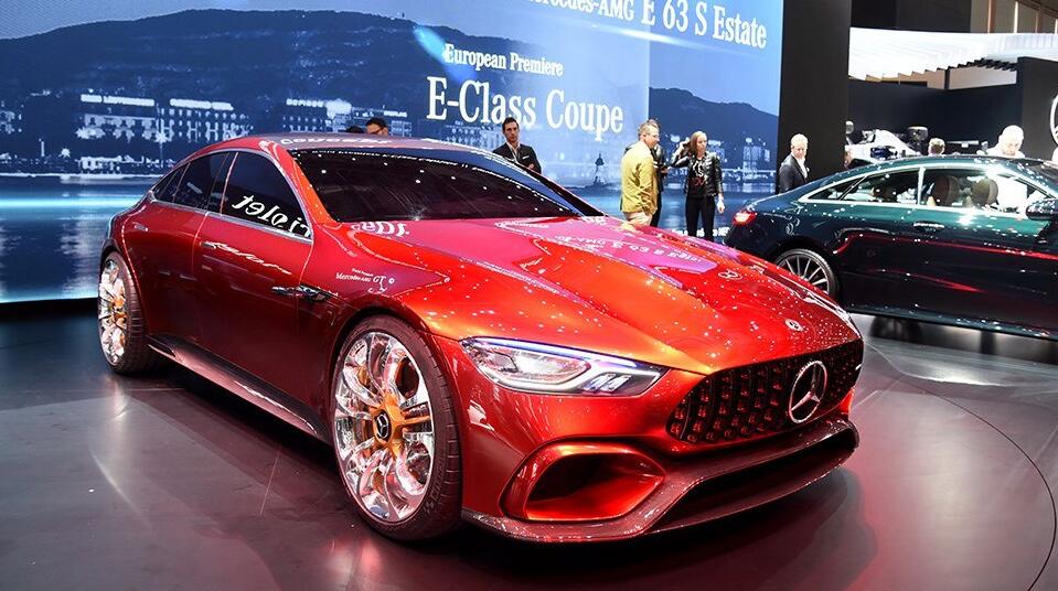 TIr AMG GT܇