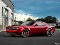 wI SRT HellcatwوD